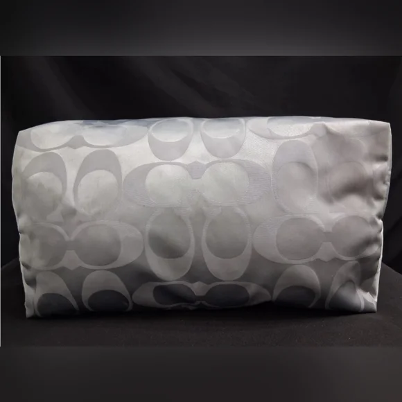 3 Peice Coach Signature Nylon Pink & Gray Getaway Weekender Tote/Duffle Bag - Picture 13 of 16